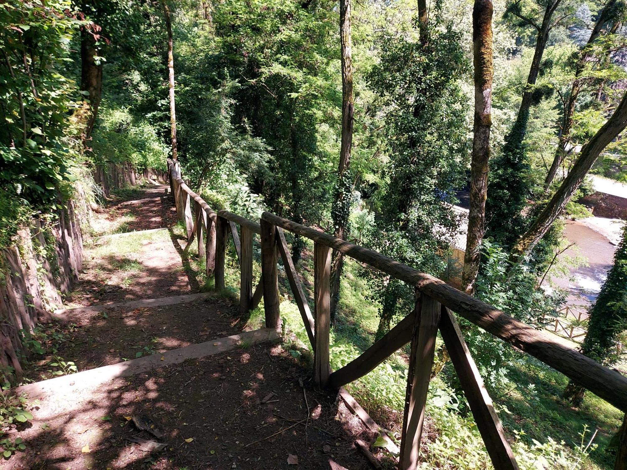 Charming Two Bedroom Gite With Beautiful Gardens Confolens Ngoại thất bức ảnh